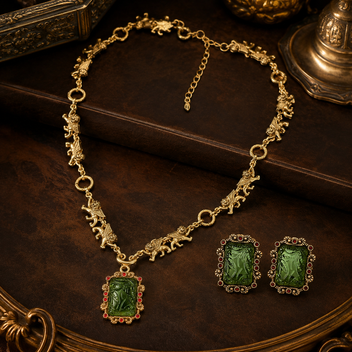 Emerald Green Gold Jewelry Set | Vintage Necklace and Earrings Set