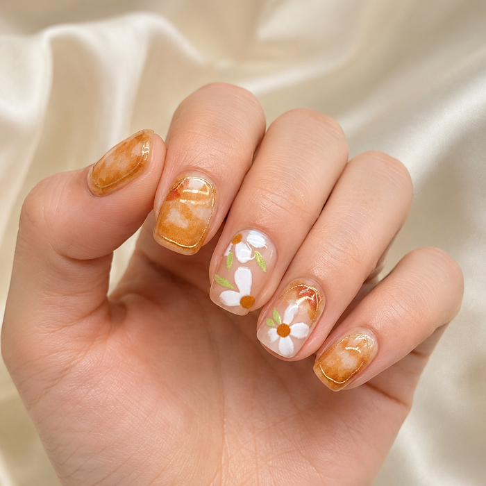 Autumn Daisy Press On Nails | Caramel Floral Short Square Nails