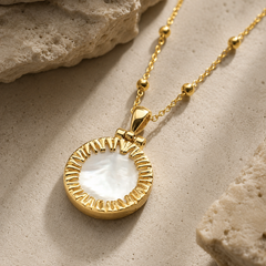 Gold Mother of Pearl Necklace and Bracelet Set for Women | Elegant White Shell Jewelry Set