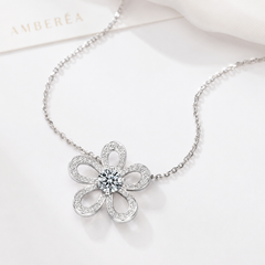 Moissanite Flower Necklace | Floral Pendant Necklace for Women – Luxury Sparkling Jewelry | AMBERÉA