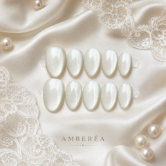 Pearl White Cat Eye Press On Nails – Handmade Glossy Reusable Fake Nails