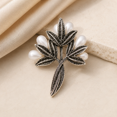 Vintage Pearl Jewelry Set | Silver Tone Necklace Brooch Earrings Set for Women