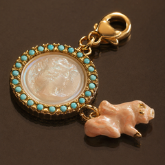Vintage Frog Charm Cameo Bracelet | Gold Tone Turquoise Medallion Bracelet for Women